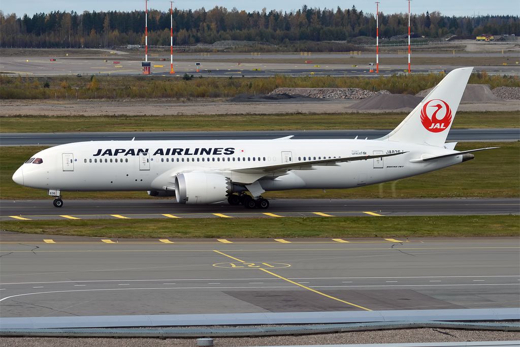 Japan Airlines Fleet Boeing Dreamliner Details And Pictures