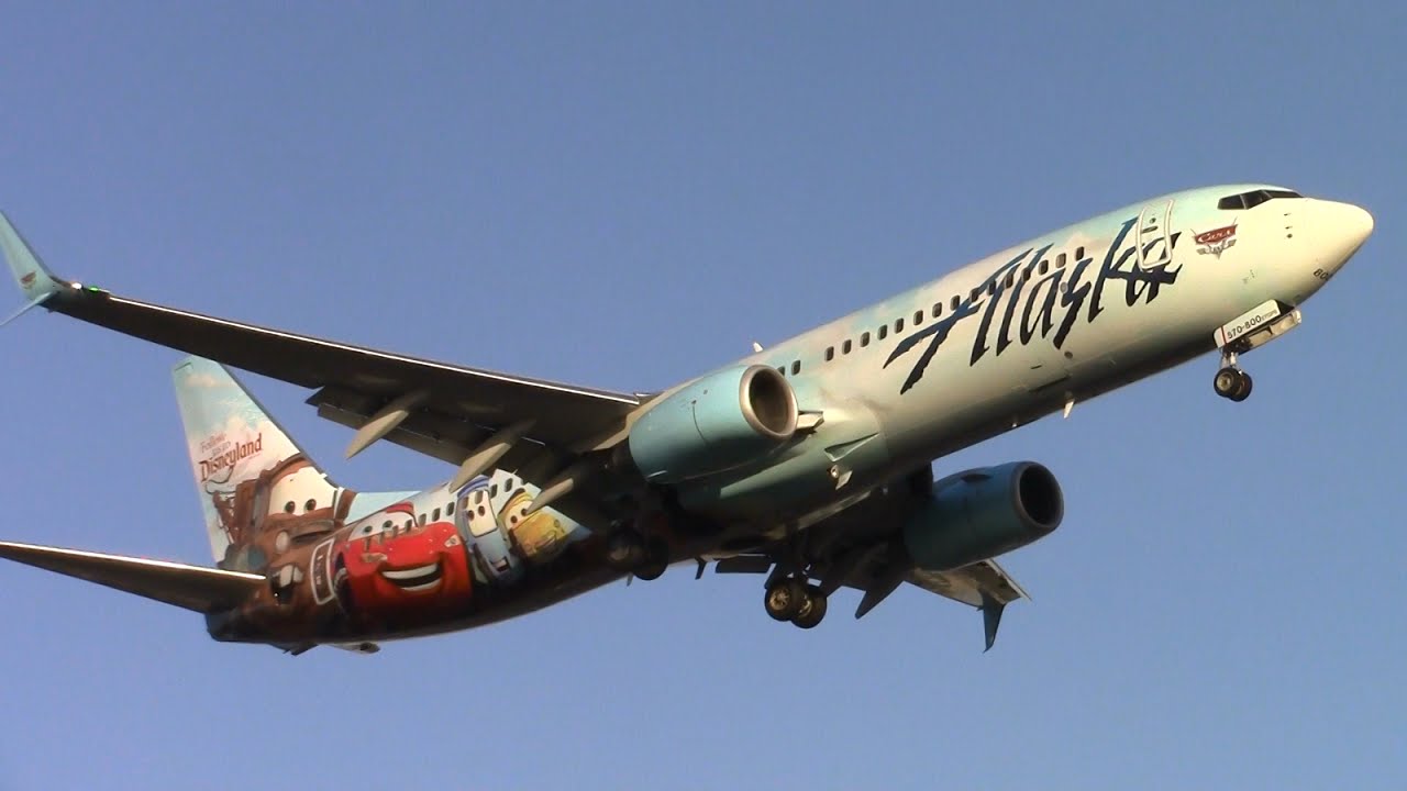 Alaska Airlines Disney Cars Livery Boeing 737-800 [N570AS] landing at LAX