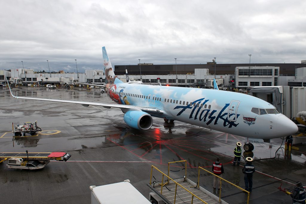 Alaska Airlines Adventures of Disneyland Resort Cars Livery Boeing 737800