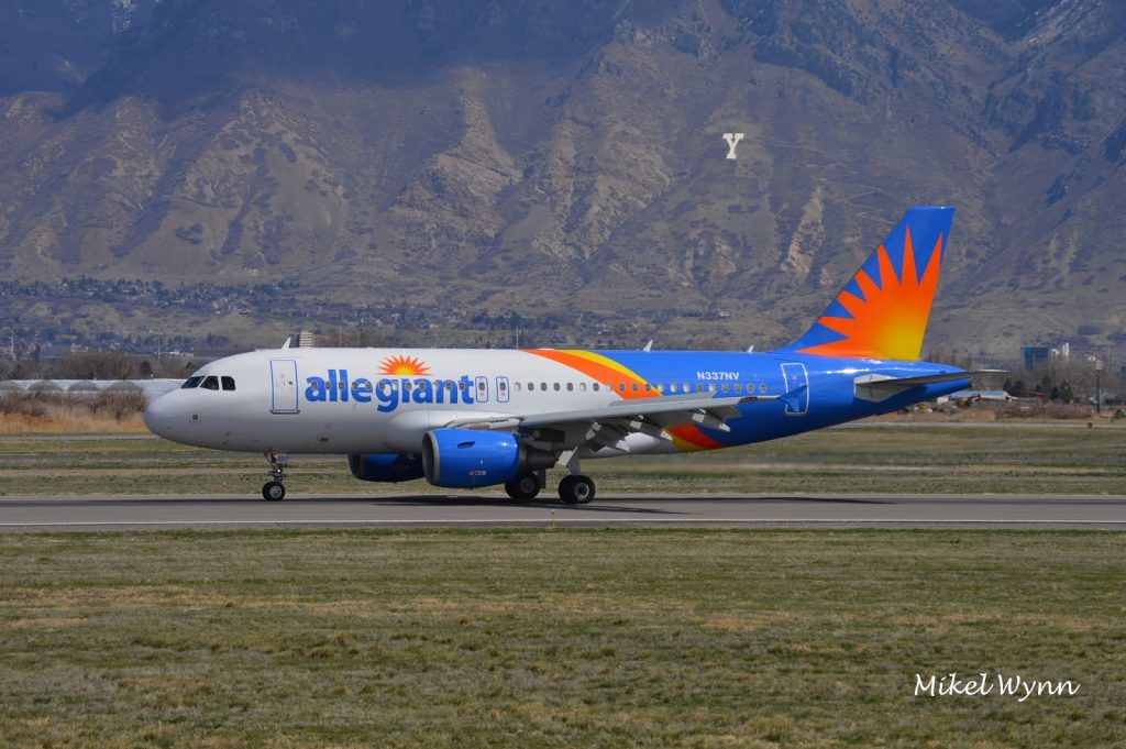 Allegiant Air Fleet Narrow Body Twin Jet Airbus A320 200 Images