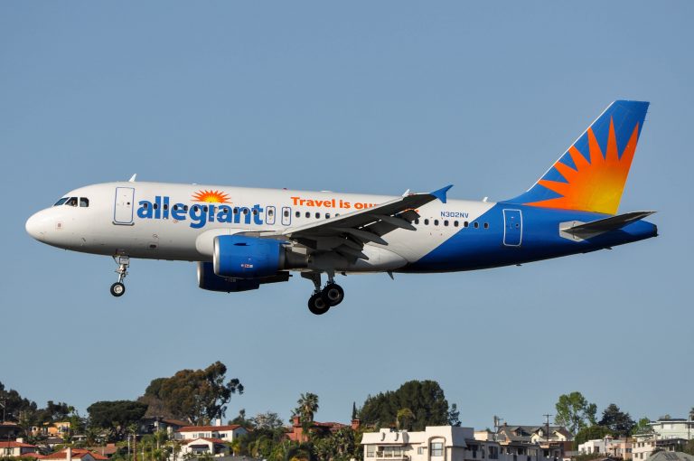 Allegiant Air Fleet Narrow Body Twin Jet Airbus A320 200 Images