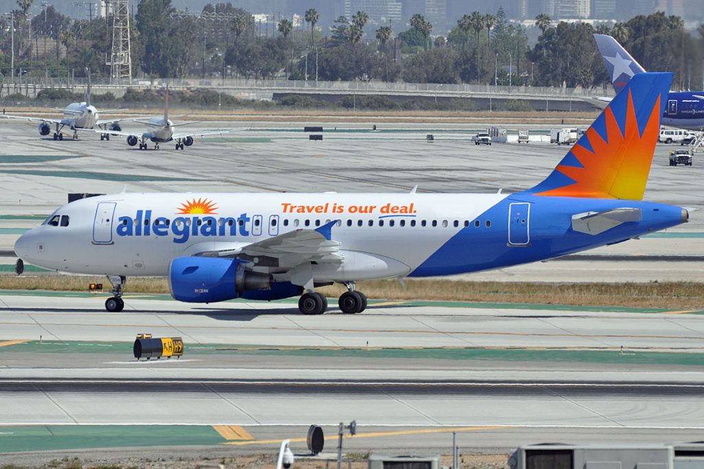 Allegiant Air Fleet Narrow Body Twin Jet Airbus A320 200 Images