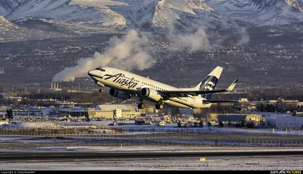 Alaska Airlines 737-700 Elegant N612AS Alaska Airlines Boeing 737 700 at Anchorage Ted Stevens