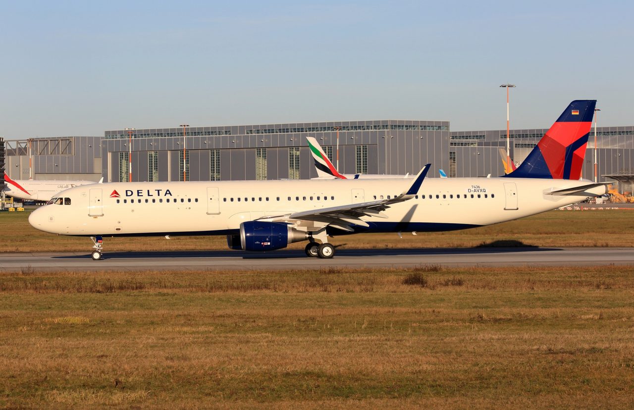 Airbus A321-211SL Delta Air Lines Fleet D-AVXQ, N315DN (MSN 7436)