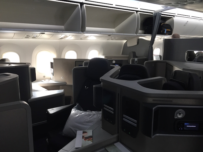 American Airlines 787-8 Dreamliner business class mini-cabin