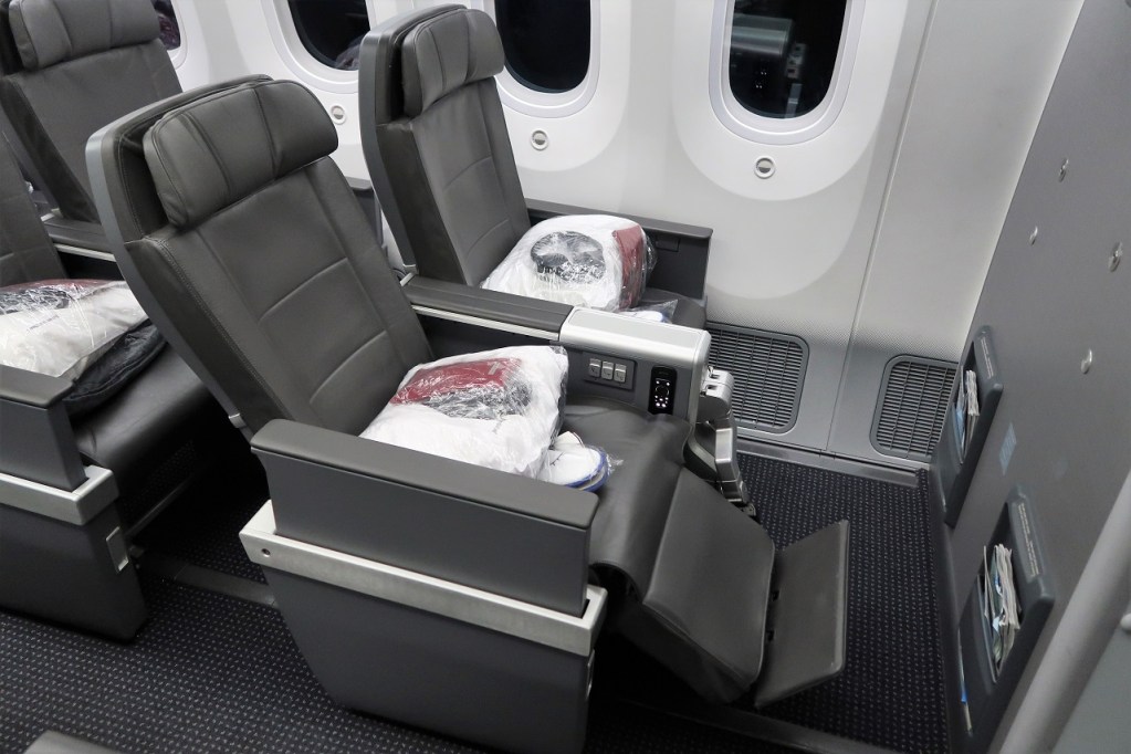American Airlines 787-9 (789) Dreamliner Premium Economy bulkead seat reclined
