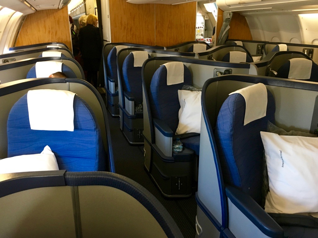 American Airlines Airbus A330 200 Business Class Seats Configuration