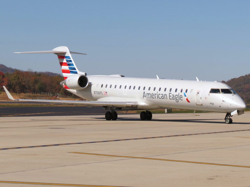 American Airlines Fleet Bombardier CRJ-700 Details and Pictures