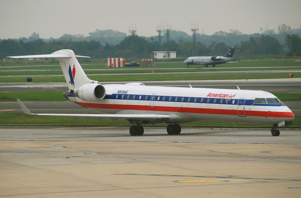 American Airlines Fleet Bombardier CRJ700 Details and Pictures