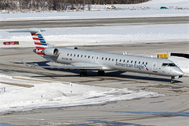 American Airlines Fleet Bombardier Crj 900 Details And Pictures 0345