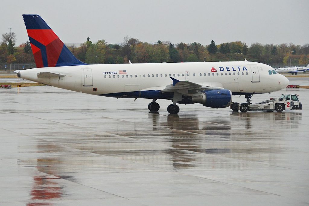 Delta Air Lines Airbus A319-114 N336NB Minneapolis–Saint Paul International Airport MSP