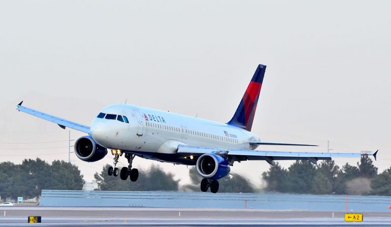 Delta Air Lines Fleet Airbus A320-200 Details and Pictures