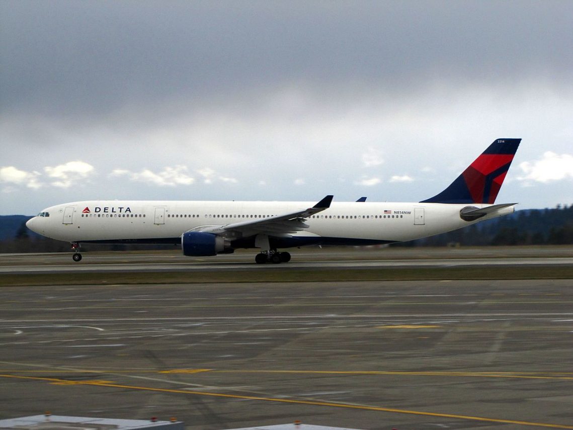 Delta Air Lines Fleet Airbus A330-300 Details and Pictures