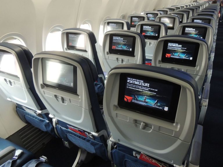 Delta Air Lines Fleet Boeing 737-900ER Details and Pictures