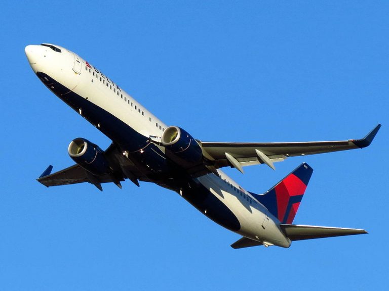 Delta Air Lines Fleet Boeing 737-900ER Details and Pictures