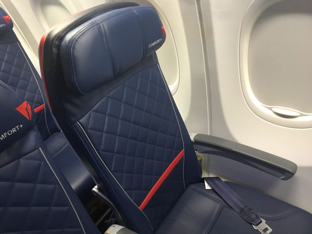 Delta Air Lines Boeing 737-900ER Premium Economy (Comfort+) Class Window Seats Photos