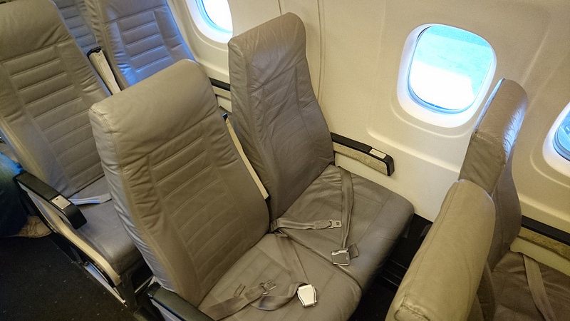 Piedmont Airlines American Eagle Dash 8-100 Economy Standard Seats Photos