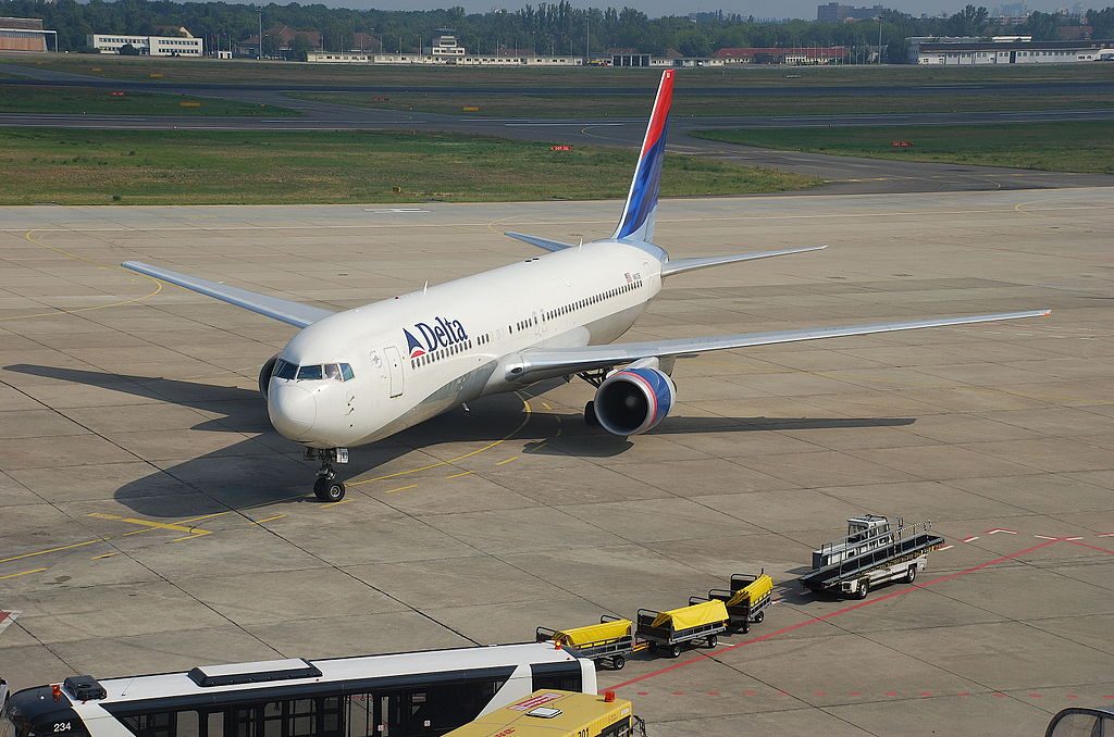 Boeing 767-332ER aircraft (N1613B) of Delta Air Lines at Berlin Tegel Airport in July 2007