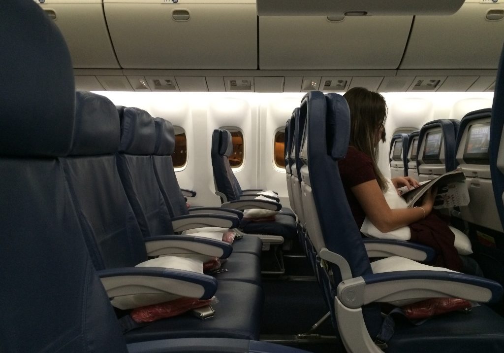Delta Air Lines Boeing 767-300ER Main Cabin Economy Class Seats Rows Interior Photos