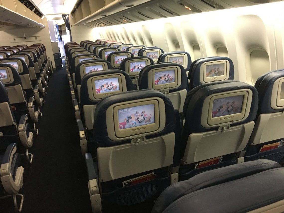 Delta Air Lines Fleet Boeing 777-200LR Details and Pictures