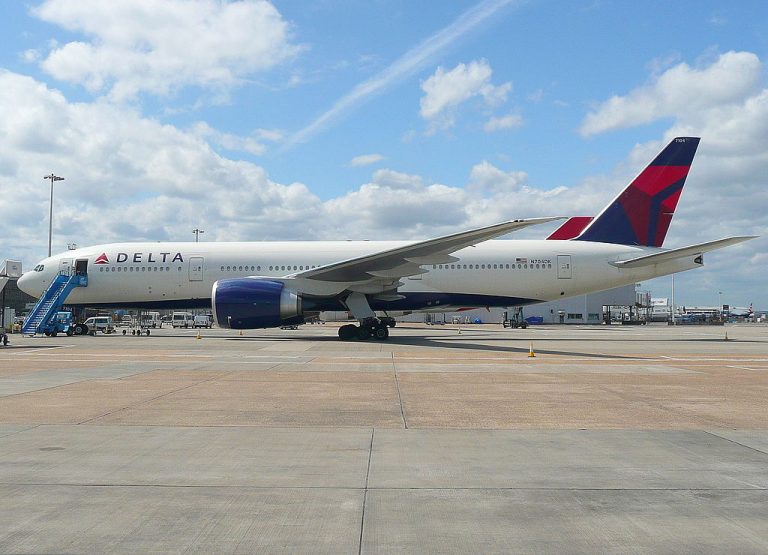 Delta Air Lines Fleet Boeing 777-200LR Details and Pictures