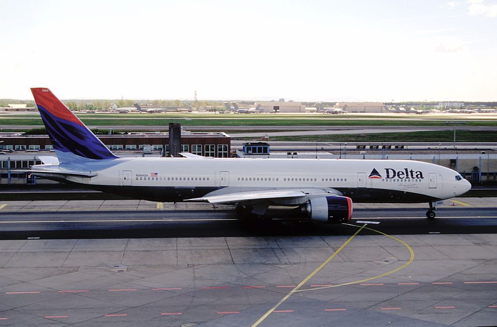Delta Air Lines Fleet N864DA Boeing 777-232(ER) at Frankfurt Airport (IATA- FRA, ICAO- EDDF) Germany