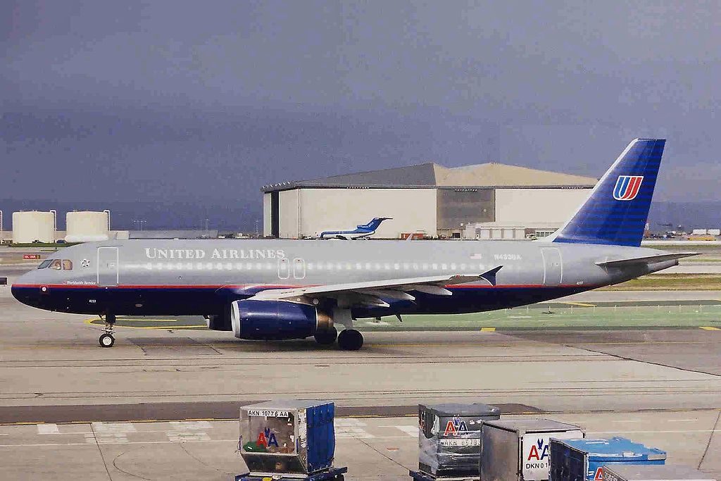 N433UA Airbus A320-232 United Airlines Aircraft Fleet taxiing at SFO San Francisco International Airport