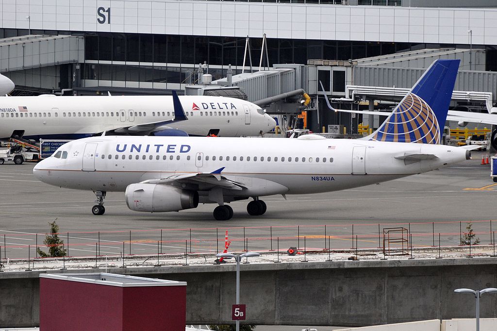 United Airlines Fleet Airbus A319-100 Details and Pictures