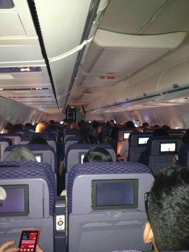 United Airlines Fleet Boeing 737-700 Premium Economy:Economy Plus:Economy Class Cabin Configuration and Seats Layout
