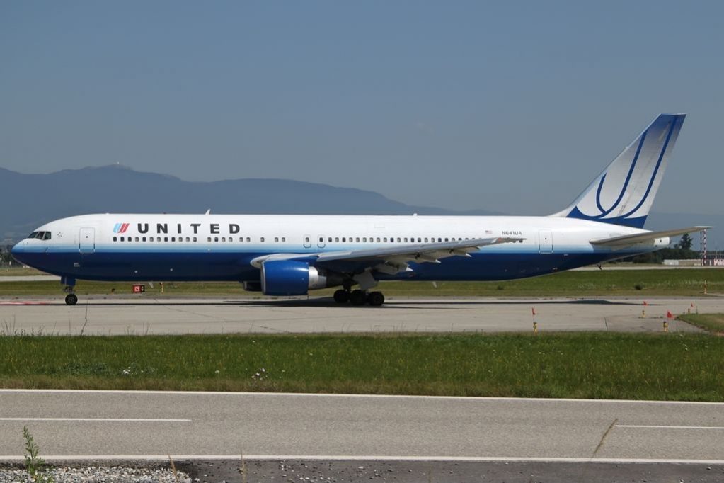 Boeing 767 322ER United Airlines Fleet N641UA taxiing at GVA Geneva Geneve Cointrin Switzerland