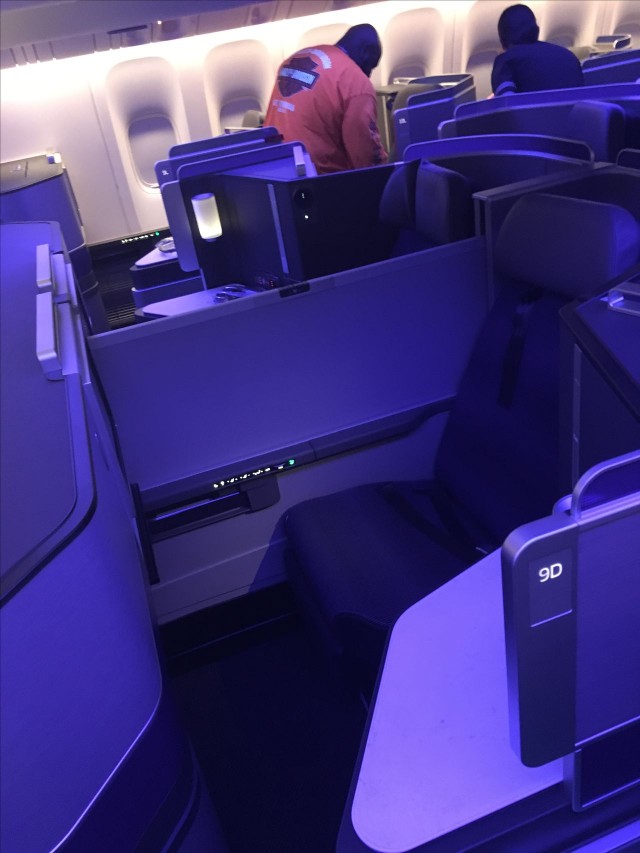 United Airlines Aircraft Fleet Boeing 777 300ER Polaris First Class Cabin middle seats with the partition raised