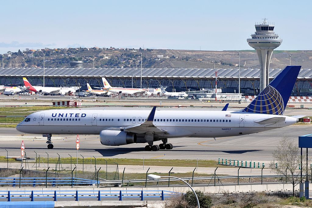 United Airlines Aircraft Fleet (ex-Continental) N48127 Boeing 757-224 cn:serial number- 28968:791 at Adolfo Suárez Madrid–Barajas Airport (IATA- MAD, ICAO- LEMD)