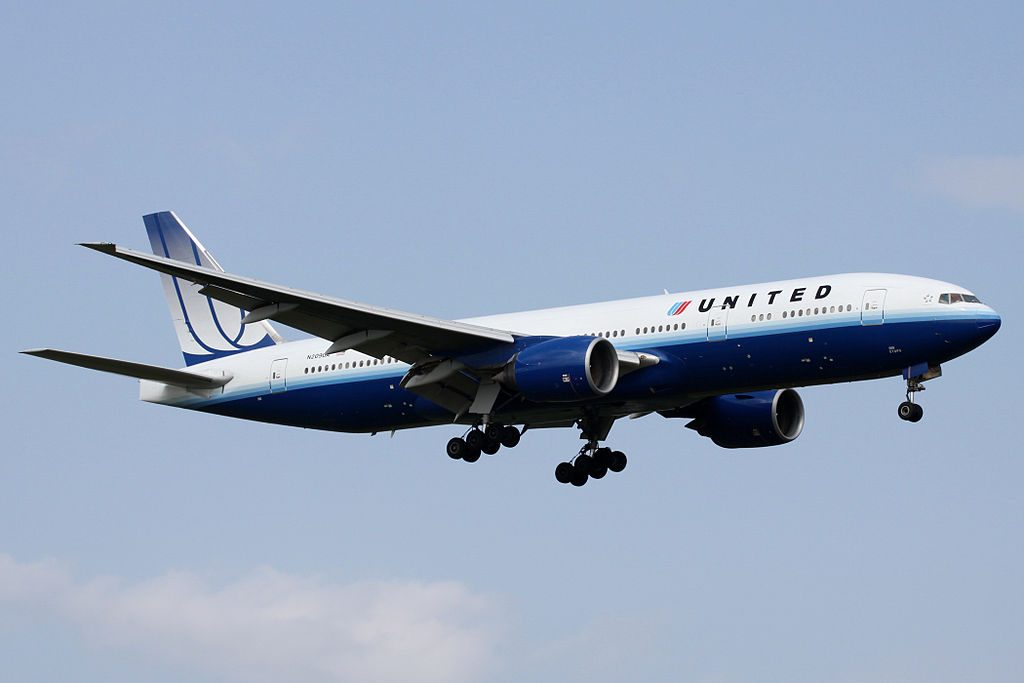 United Airlines Fleet Boeing B777 200ER N209UA Final Approach to Runway 16R Narita International Airport