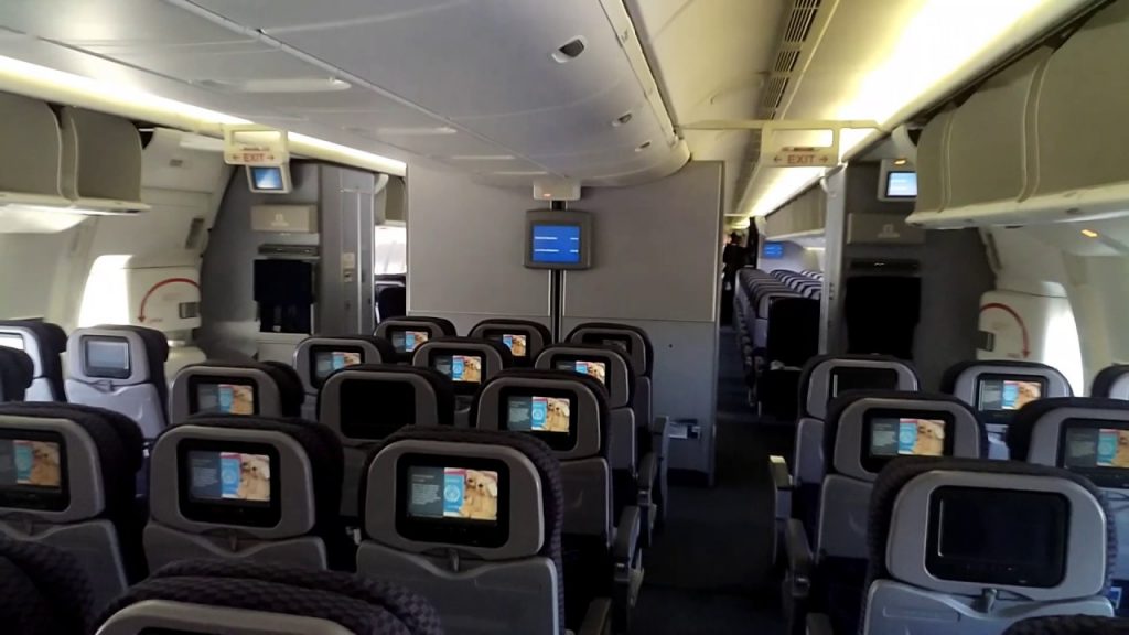 boeing 767 400 cabin tour