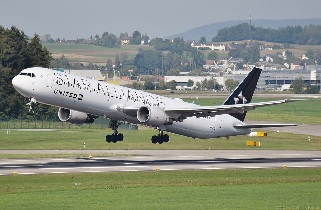 United Airlines Widebody Aircraft Fleet ex Continental Boeing 767 424ER cnserial number 29450826 N76055 in Star Alliance livery landing and takeoff at zurich airport