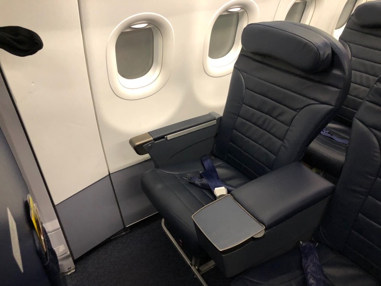 Airbus A320 200 Spirit Airlines Economy Cabin Big Front Seat Photos