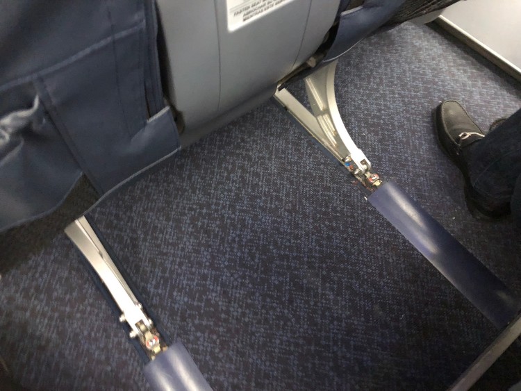 Airbus A320 200 Spirit Airlines Economy Cabin Premium Eco Big Front Seats Pitch Legroom Photos