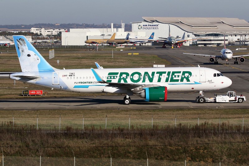Airbus A320neo Frontier Airlines Fleet N304FR Jack the Rabbit at Toulouse–Blagnac Airport 1