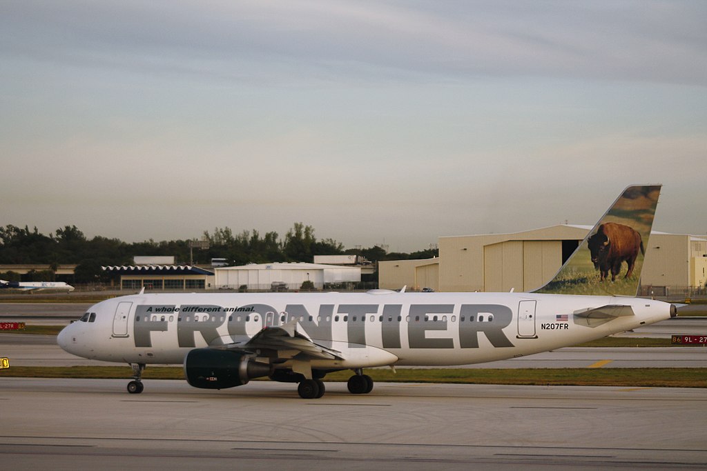Frontier Airlines Airbus A320 214 N207FR Thunder Taxiing from the gate in Fort Lauderdale