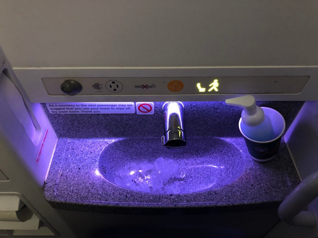 Frontier Airlines Airbus a320neo Lavatory Sink 1