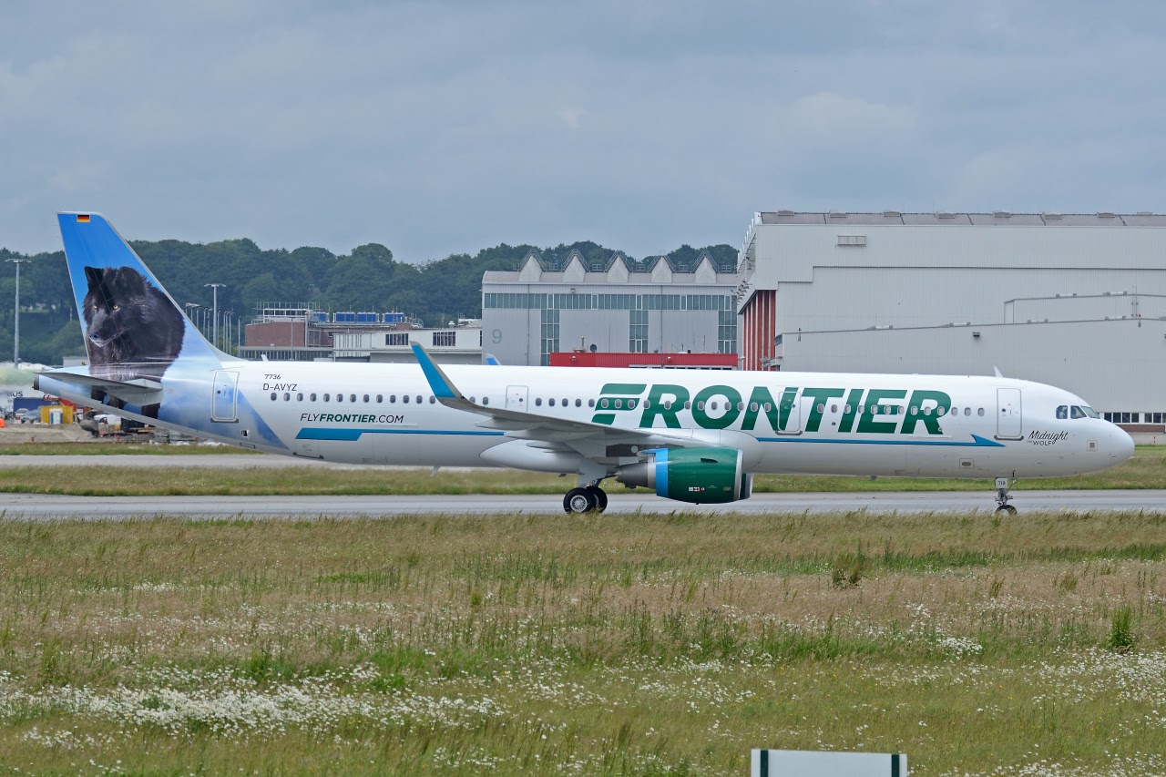 Frontier Airlines N719FR Airbus A321 211SL Midnight the Wolf MSN 7736