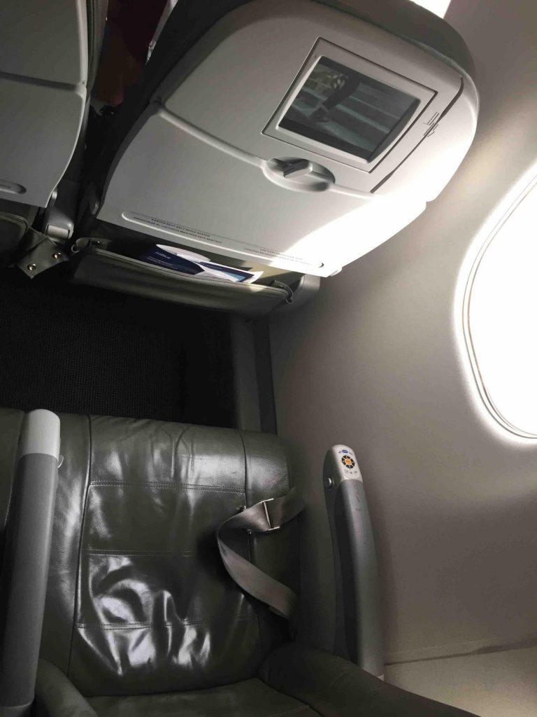 JetBlue Airways Embraer E190 E Jet Economy Cabin Standard Seats Pitch Legroom