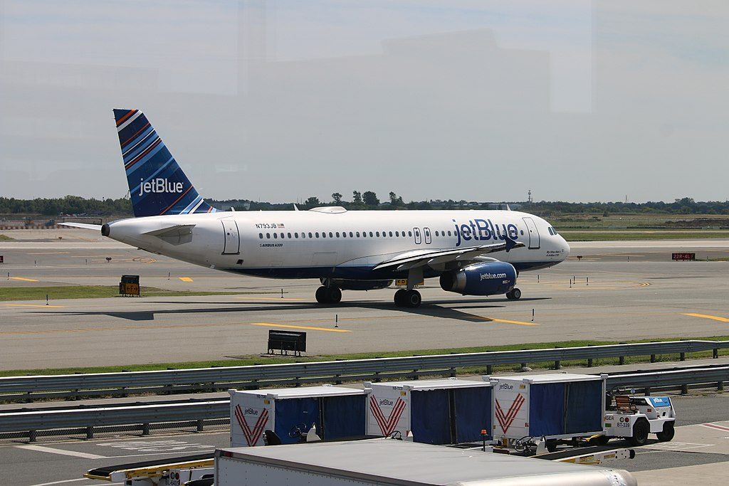 JetBlue Airways N793JB Airbus A320 232 My Other Ride Is A JetBlue E190 Taxiing at New York JFK Airport