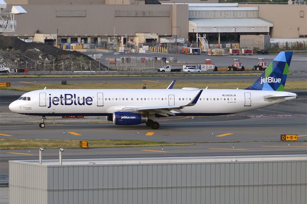 JetBlue Airways N935JB Fly In Mint Condition Airbus A321 231 at John F. Kennedy International Airport