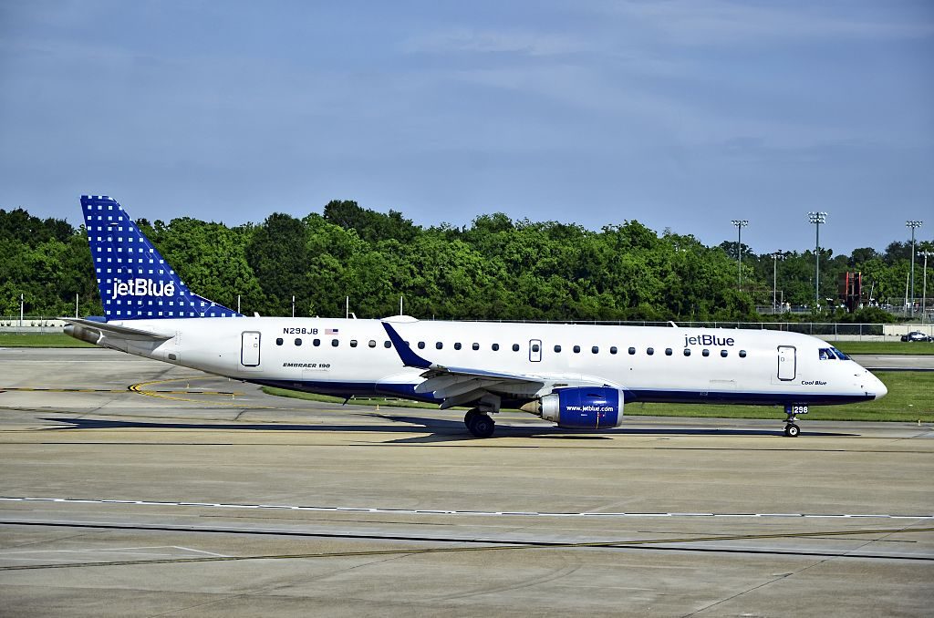 N298JB JetBlue Airways Embraer ERJ 190 100IGW 190AR Cool Blue at Louis Armstrong New Orleans International Airport IATA MSY ICAO KMSY FAA LID MSY