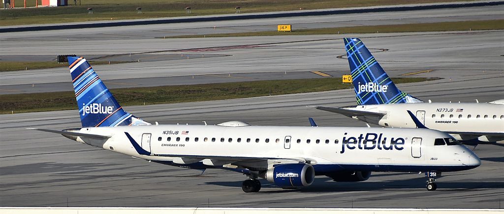 N351JB JBLU JetBlue Airways Regional Jet Embraer ERJ 190AR at Fort Lauderdale Hollywood International Airport FLL