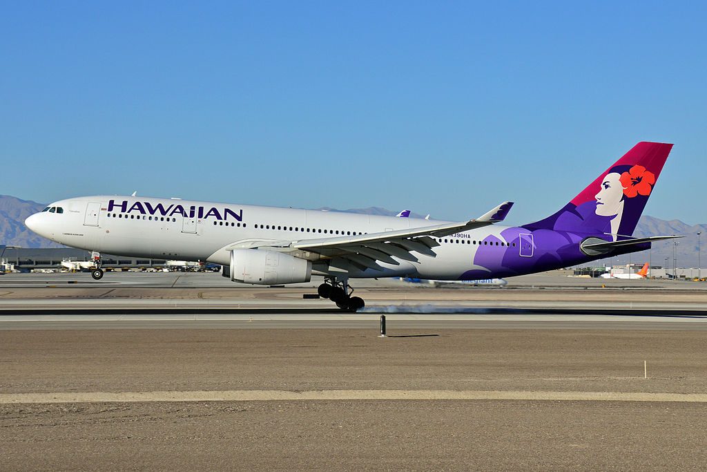 N390HA Hawaiian Airlines Fleet Airbus A330 200 Nāmāhoe landing at McCarran Airport