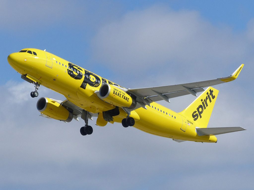 Spirit Airlines N619NK Airbus A320 232 departing for Bogota from Fort Lauderdale–Hollywood International Airport