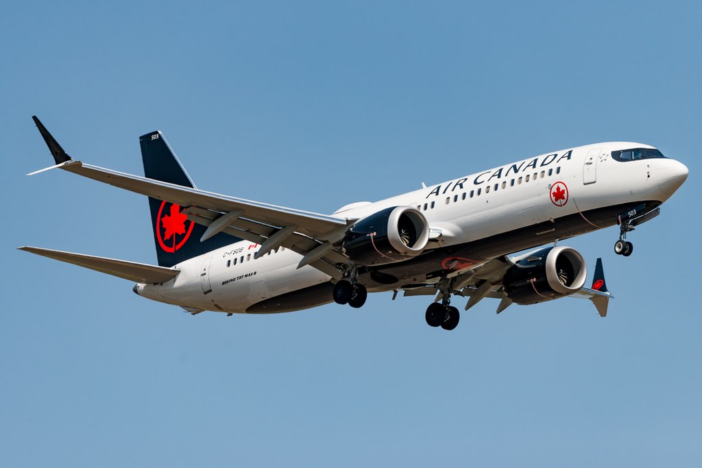 Air Canada Boeing 737 MAX 8 C FSDB landing in Calgary Alberta Canada