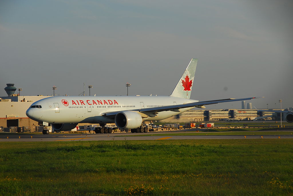 Air Canada Boeing 777 233LR C FIUA Flight ACA856 to LHR from Toronto Pearson International Airport